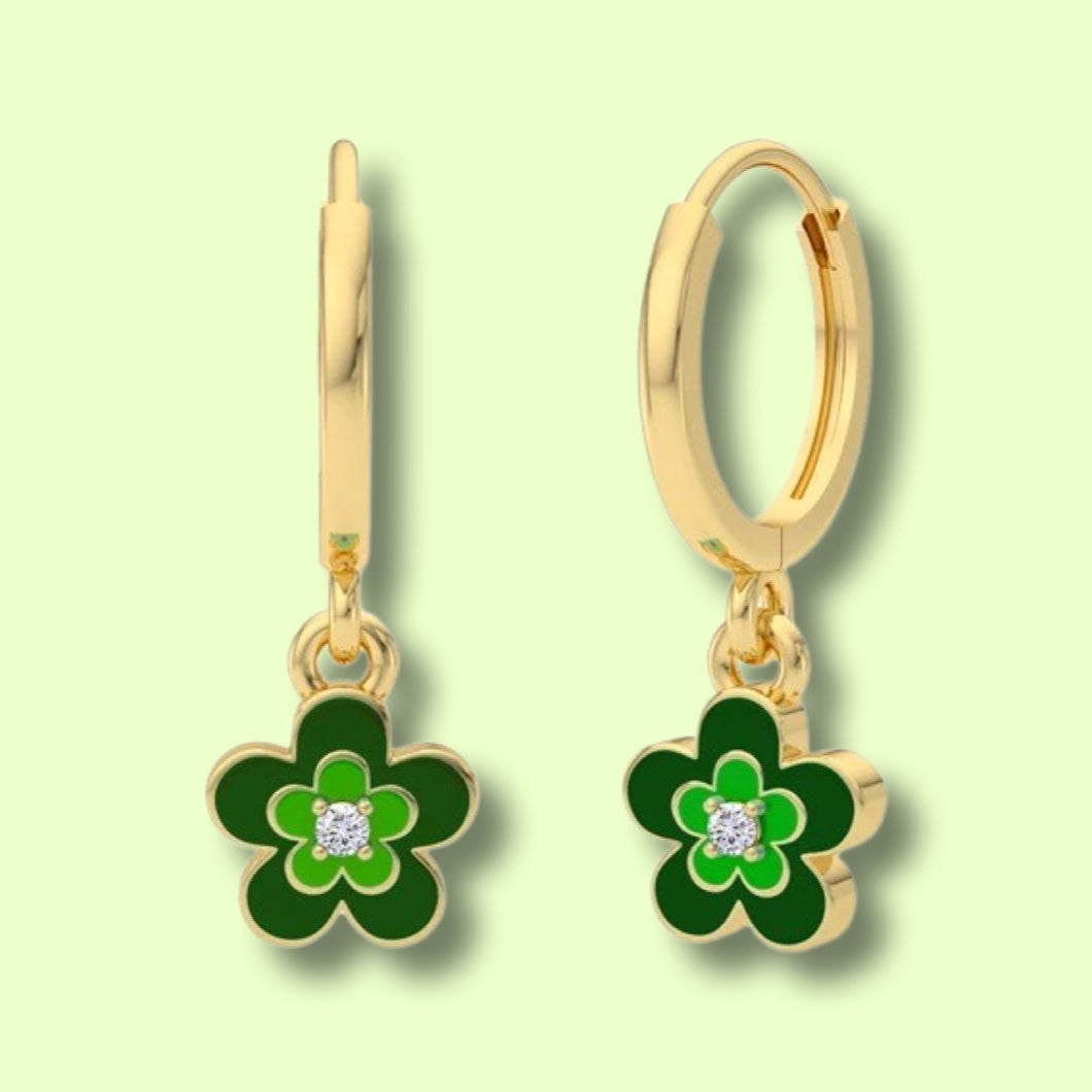 Flower Gurli Huggi Hoops in Gold Green